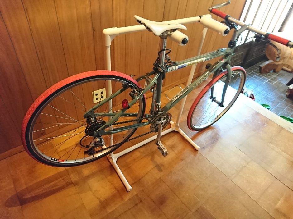 自転車 メンテナンス スタンド