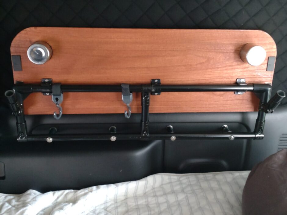 車載ﾃｰﾌﾞﾙ（ｻｰﾄﾞﾃｰﾌﾞﾙ） その2
